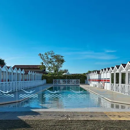 Готель Augustus Lido 5*